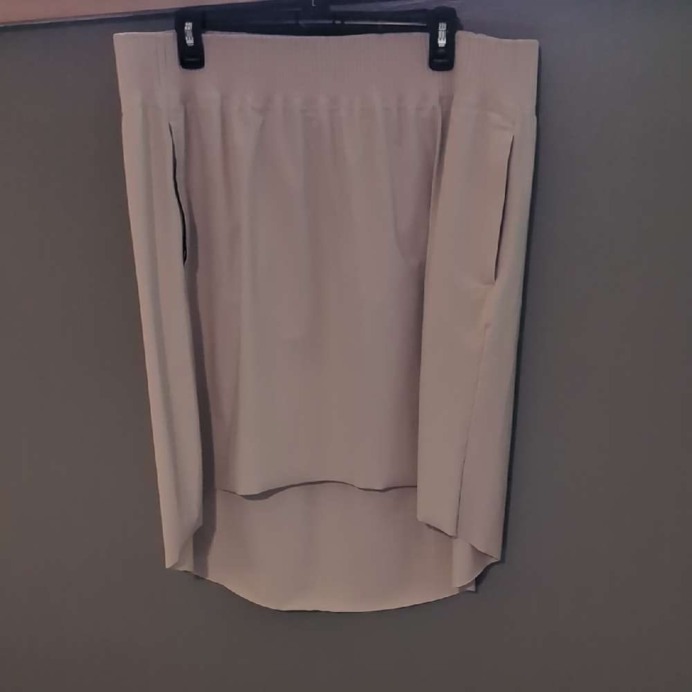 Athleta Beige High-Low Skirt